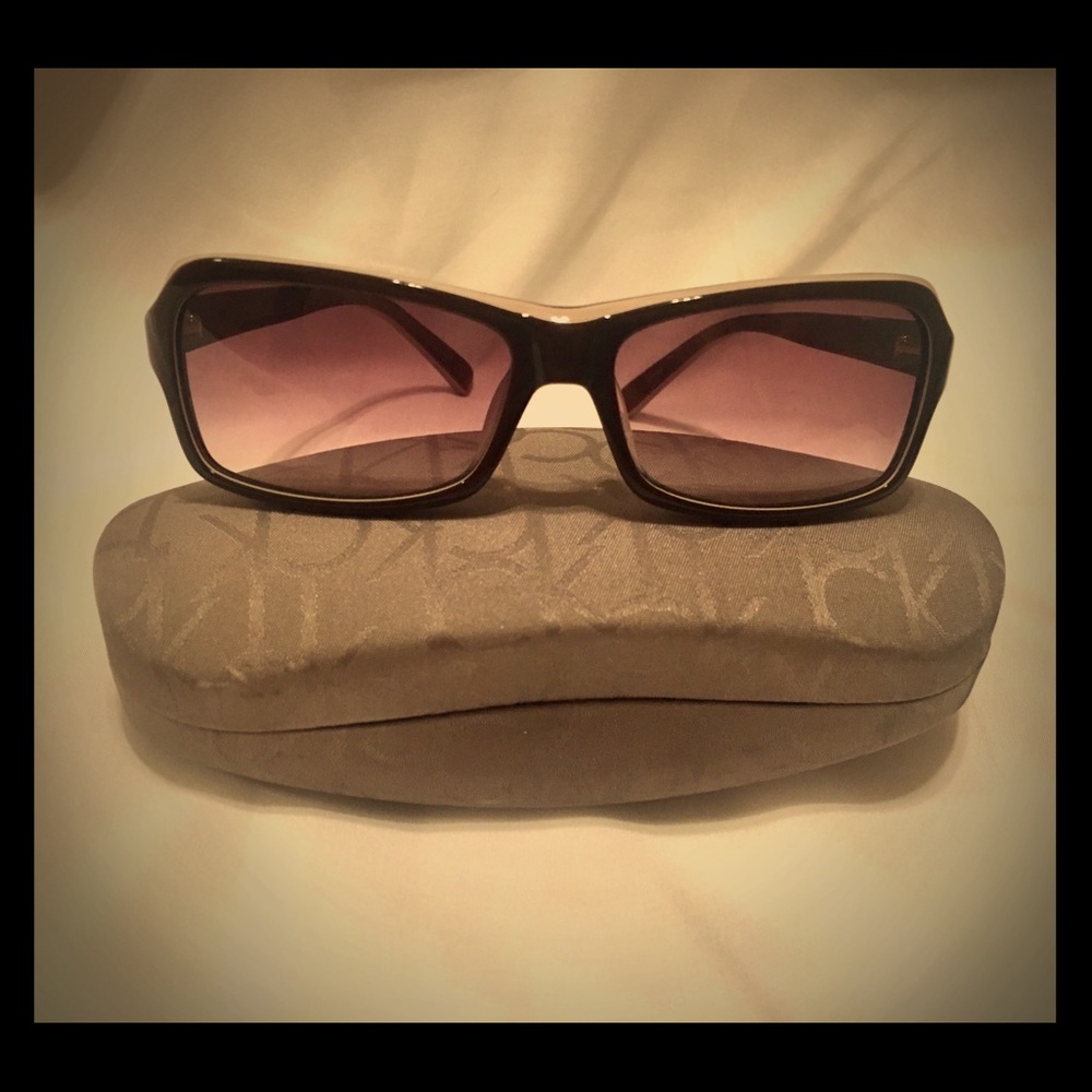 Calvin Klein CK 4085S sunglasses (never worn)